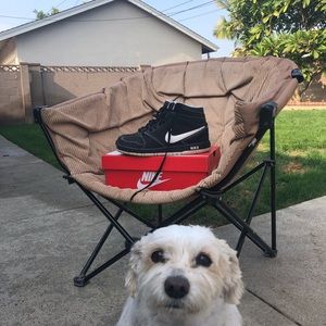 Nike black mid sneakers